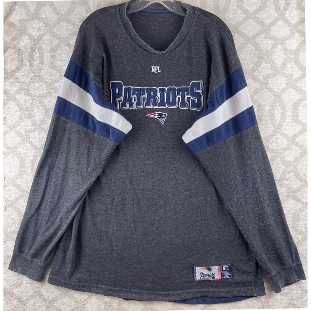 NFL New England Patriots Mens XL Gray Good Striped Sleeve Long Sleeve Shirt